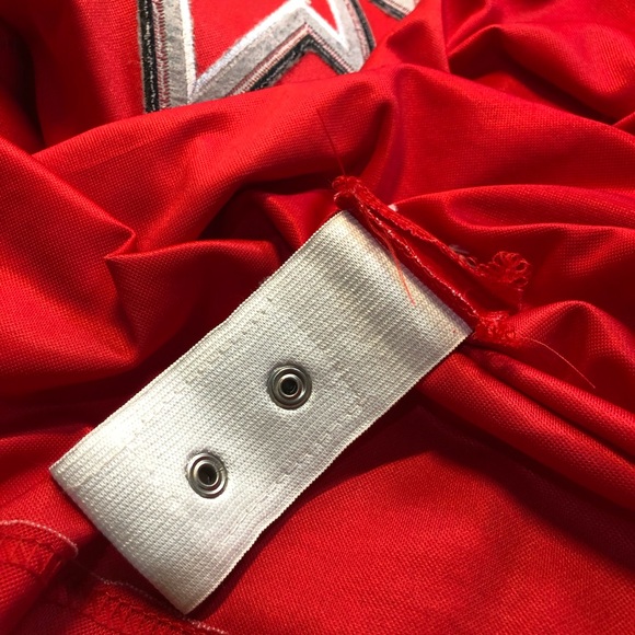 Adidas Authentic Team Canada 2016 World Cup of Hockey Jersey Red XXXL has strap - Picture 16 of 16